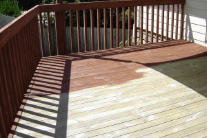 Deck Staining Chicago (What You Should Know)